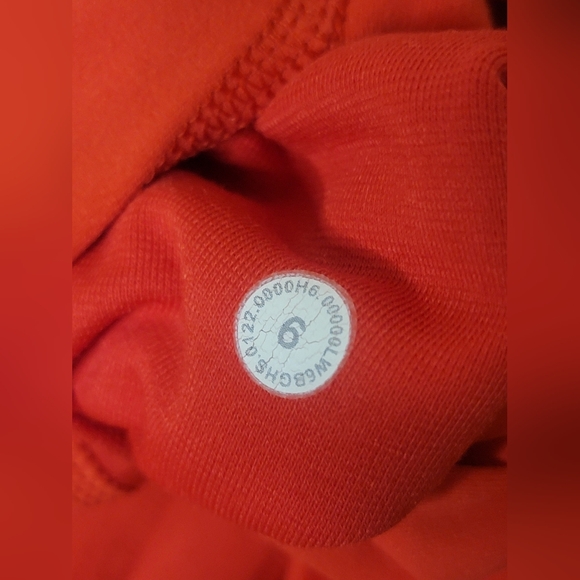 Lululemon Align High Rise Crop 21 Love Red - Picture 8 of 8